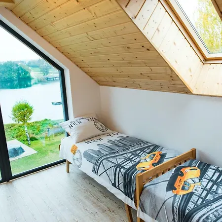 Villa Dom Vip Czerwony Stezyca (Kartuzy)