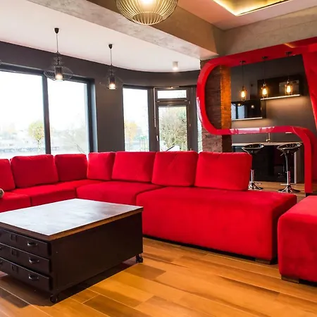 Villa Dom Vip Czerwony Stezyca (Kartuzy)