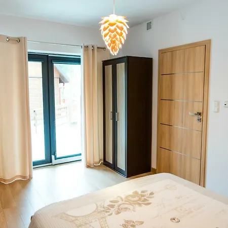 Dom Vip Czerwony Villa Stezyca (Kartuzy)